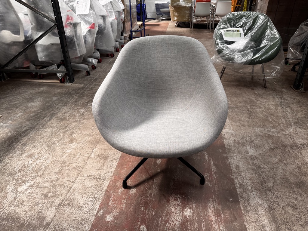 Refurbished Hay AAL 81 Lounge Chair in Grey - Image 2